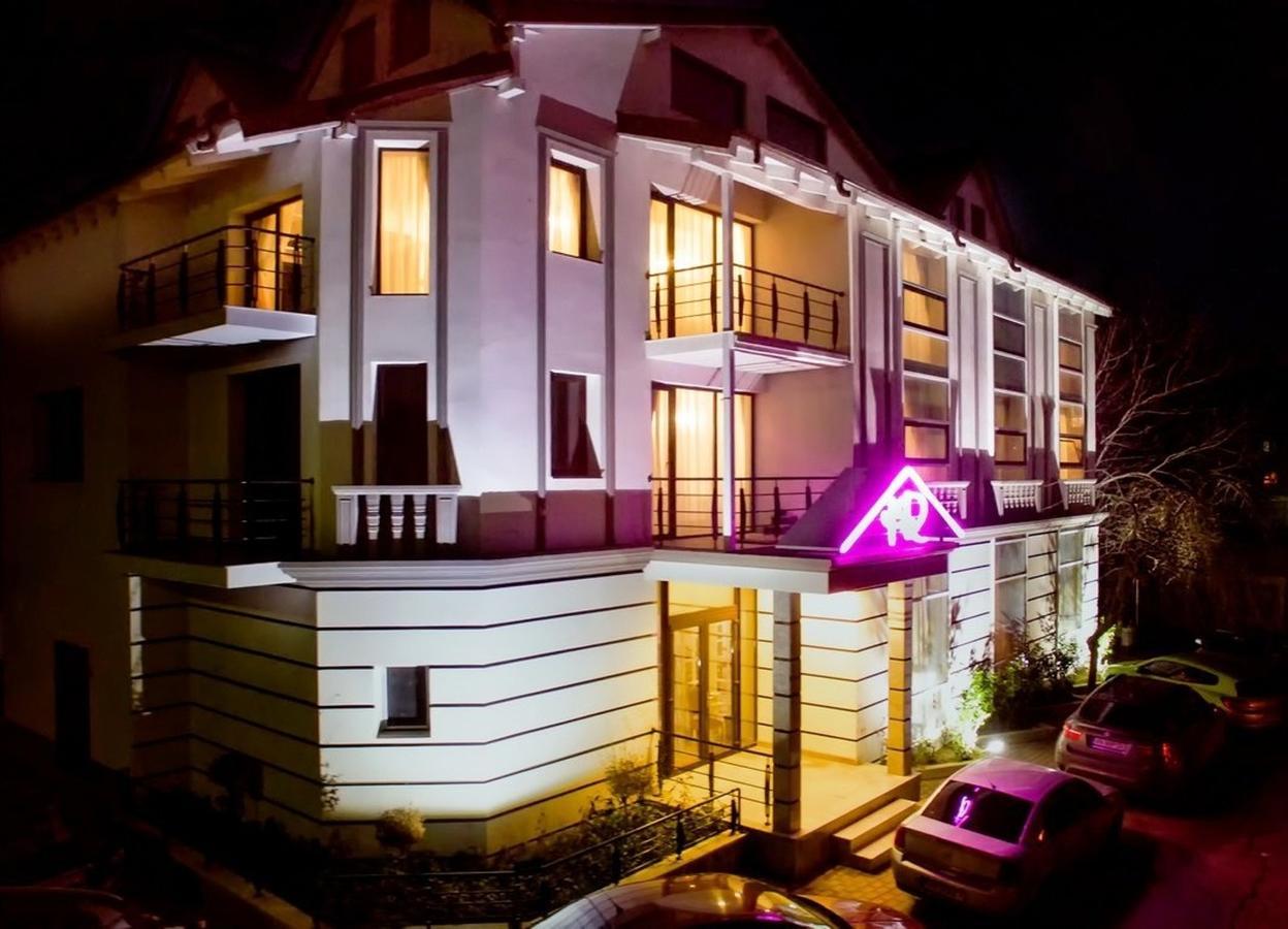 Focşani Romantic Boutique מראה חיצוני תמונה